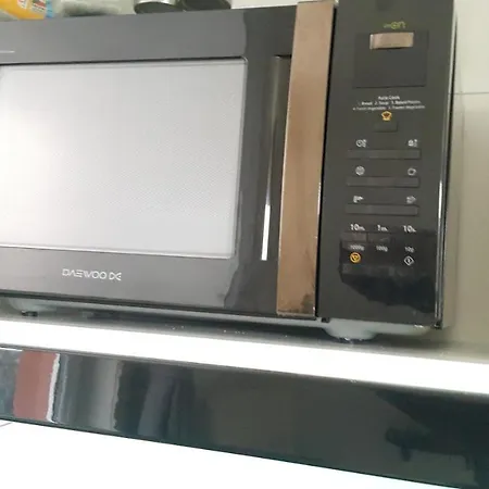 Apartment Bastien Near Airport Prague