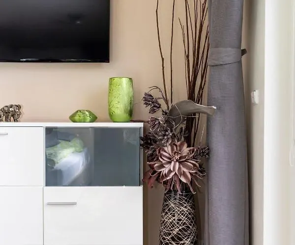 Apartamento Bastien Near Airport *