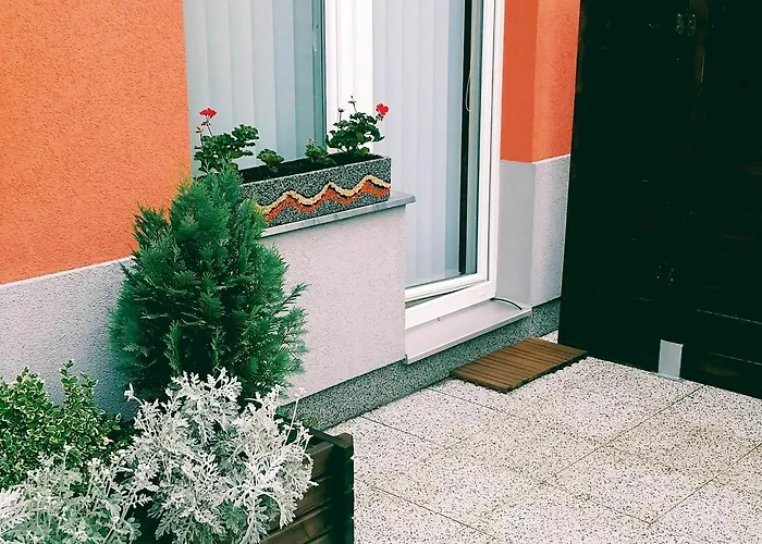 Bastien Near Airport Διαμέρισμα