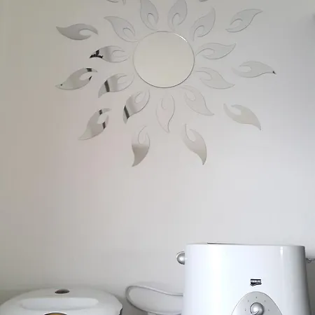 Apartment Bastien Near Airport Prag